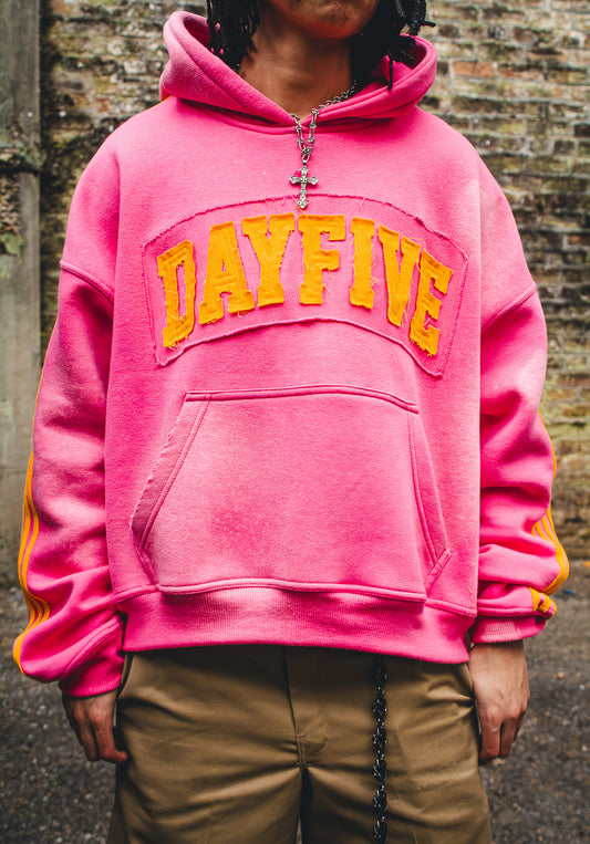 DAYFIVE HOODIE